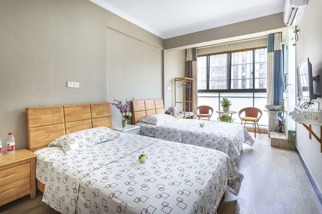 Huanlesong Youth Hostel Wuhan Exterior photo