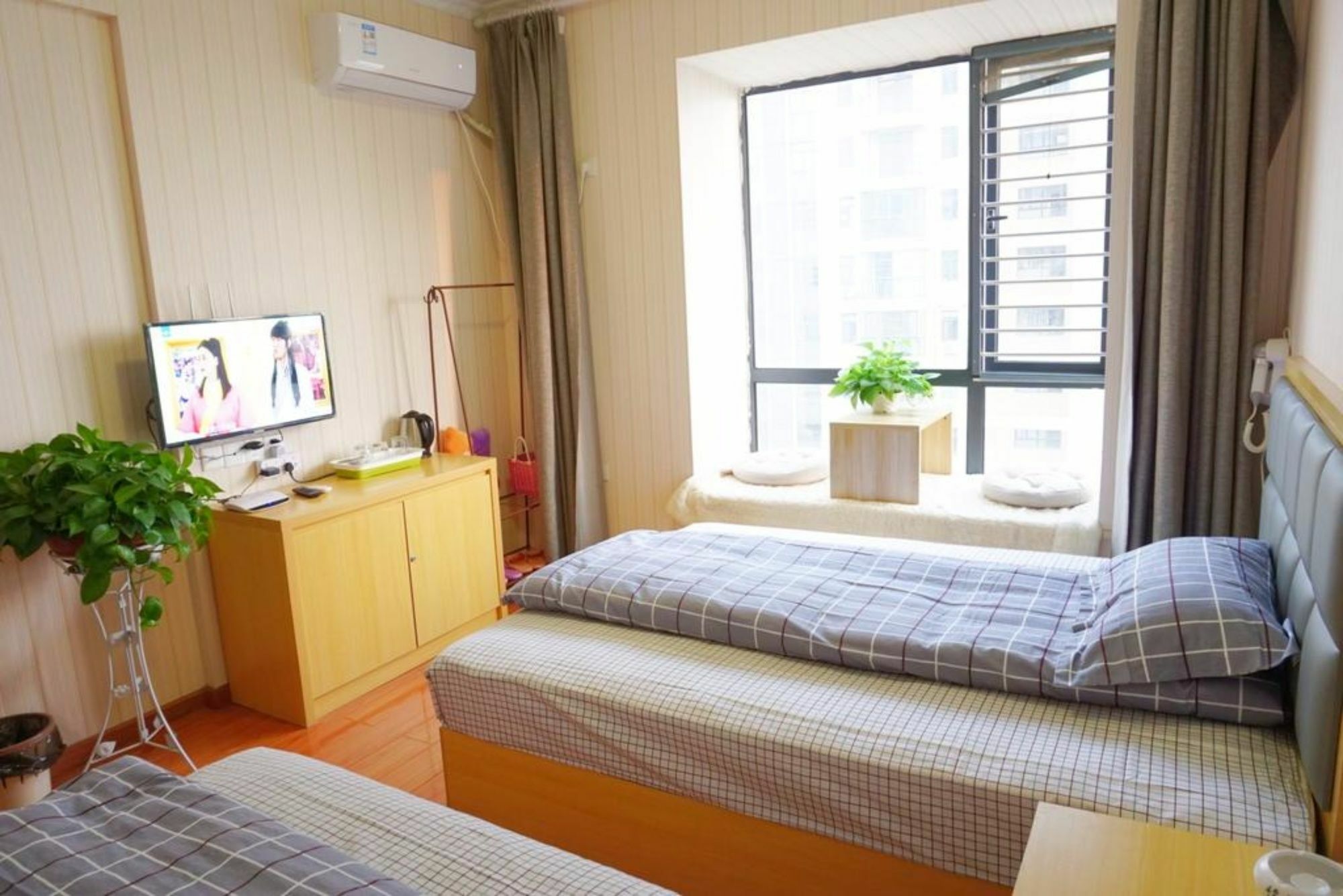 Huanlesong Youth Hostel Wuhan Exterior photo